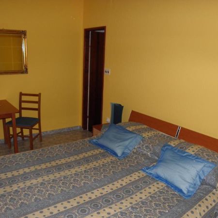 Apartments Gorda - 50M From Beach Zadar Exterior photo